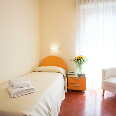 Casa Adele Hotel Roma Ngoại thất bức ảnh