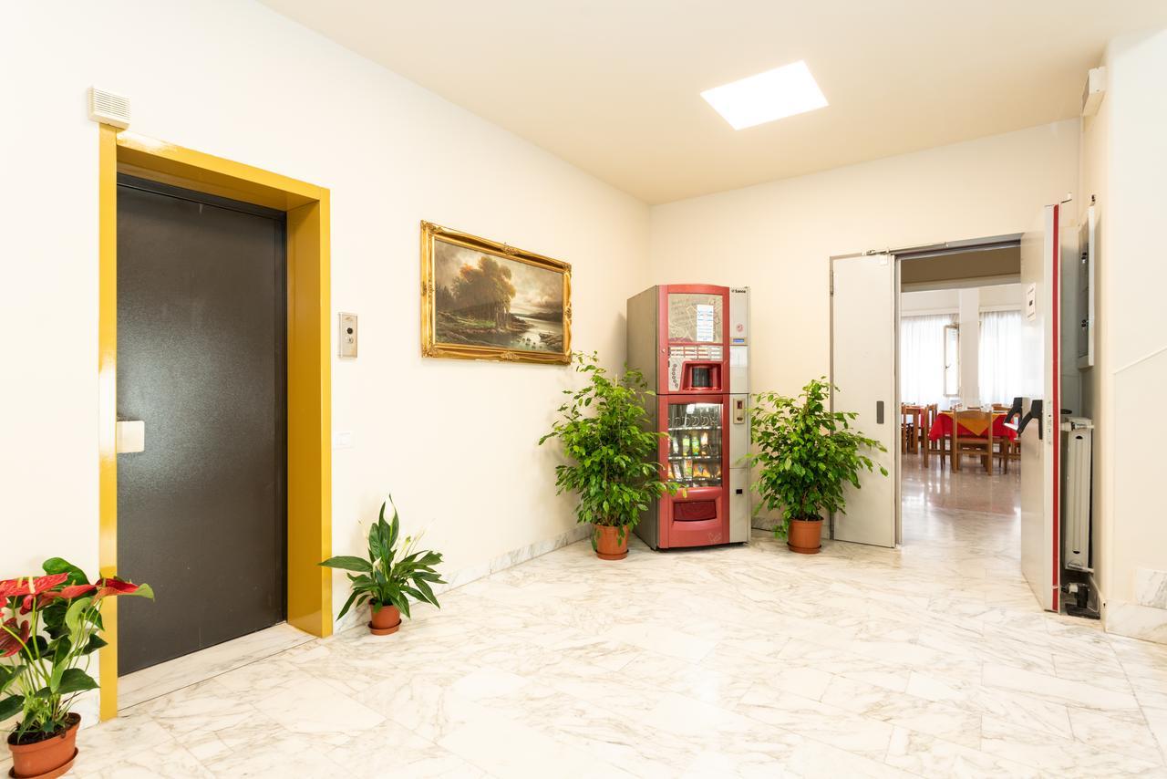 Casa Adele Hotel Roma Ngoại thất bức ảnh