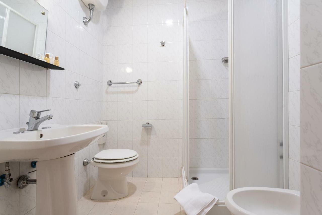 Casa Adele Hotel Roma Ngoại thất bức ảnh